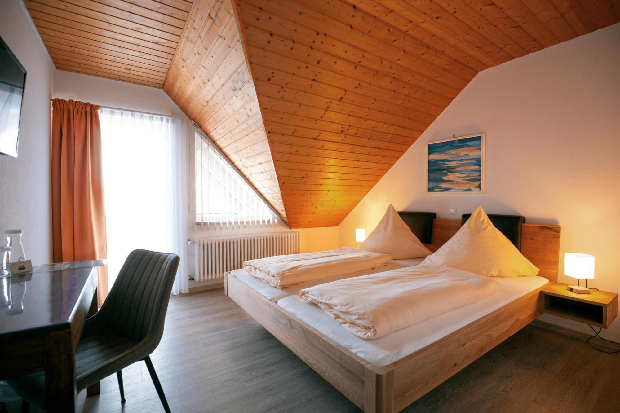 Landgasthof Schuetzen Tengen Kültér fotó